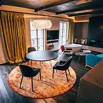 Aparthotel Ultra Premium 5*
