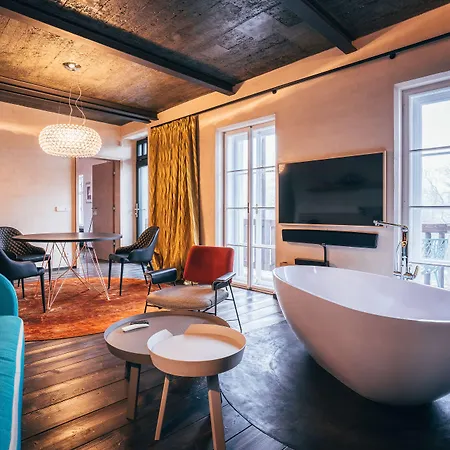Ultra Premium Apart Otel 5*