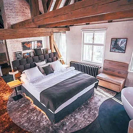 Ultra Premium Český Krumlov