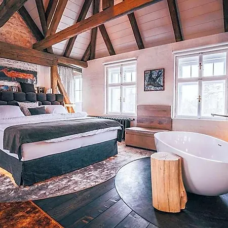 Ultra Premium Český Krumlov