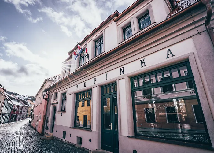 Ultra Premium Ξενοδοχείο με διαμερίσματα 5*